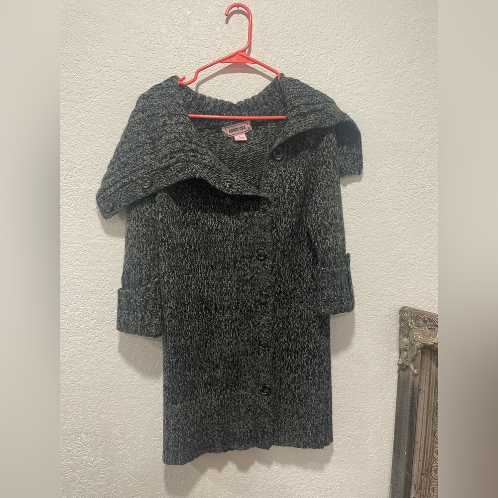 Admit One black and green  Button Front Flap Collar Sweater size large